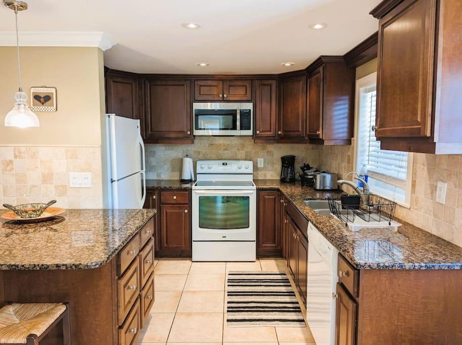 Vacation Home On Alligator Drive Woodmere Luaran gambar